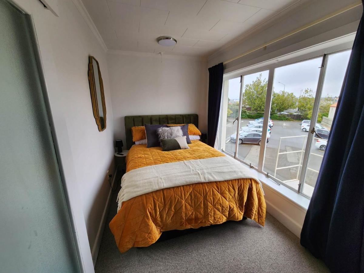 Art Deco Beauty On The Bay Hill Apartment Timaru Exterior foto